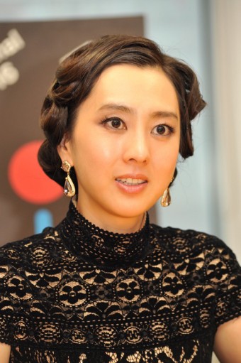 杉野希妃