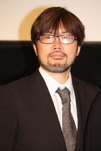 春本雄二郎監督